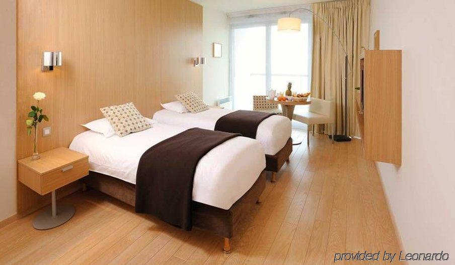 Residhome Carrieres La Defense Rom bilde