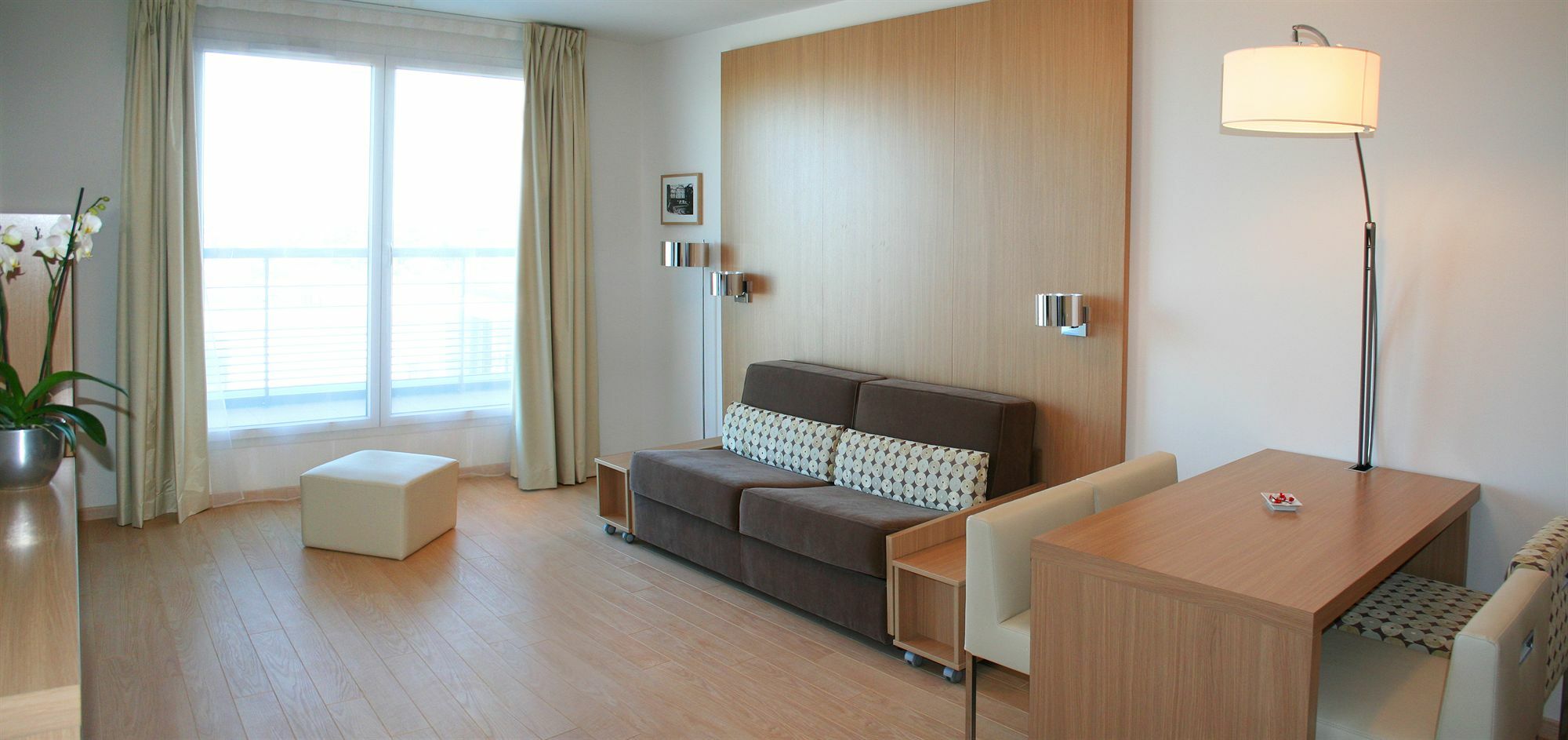 Residhome Carrieres La Defense Eksteriør bilde