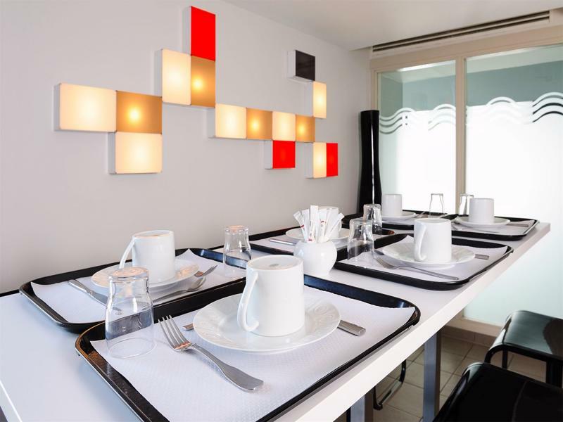 Residhome Carrieres La Defense Eksteriør bilde